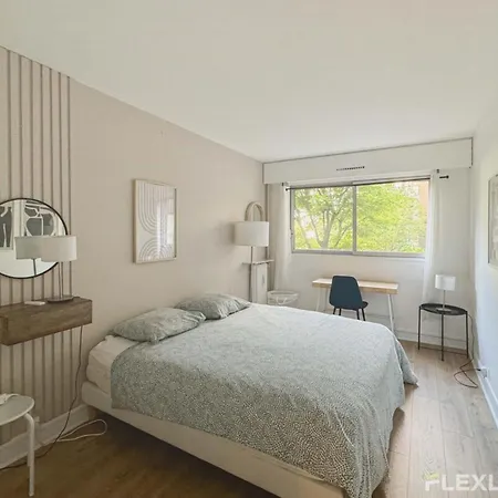 Hotel Immeuble Saint-Saens